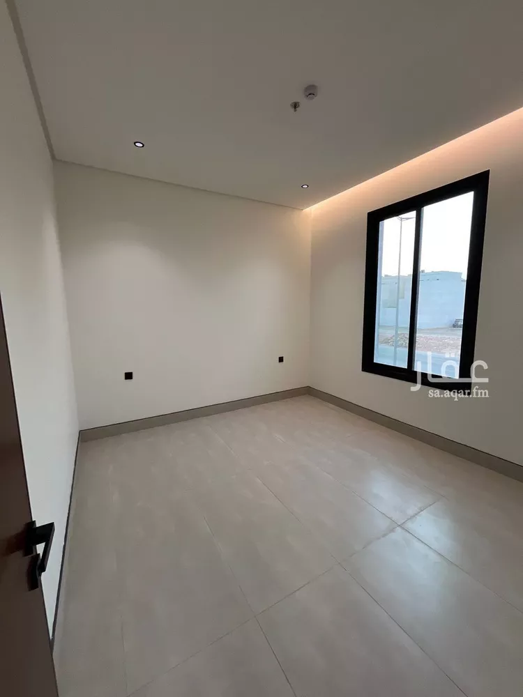 شقة للبيع في شارع الكمال بن طلحة, حي المهدية, مدينة الرياض, منطقة الرياض 30