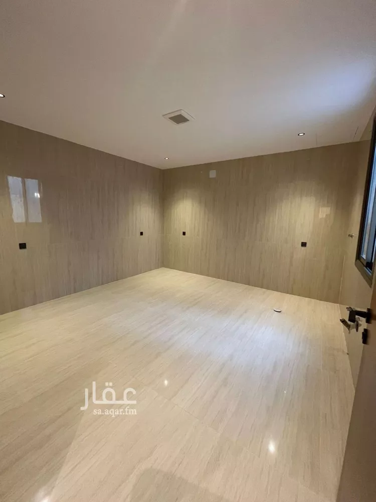Villa for Sale in Riyadh Al Mahdiyah 6