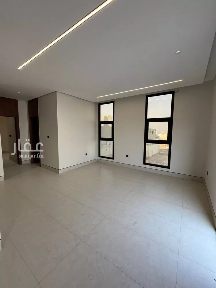 Villa for Sale in Riyadh Al Mahdiyah 15