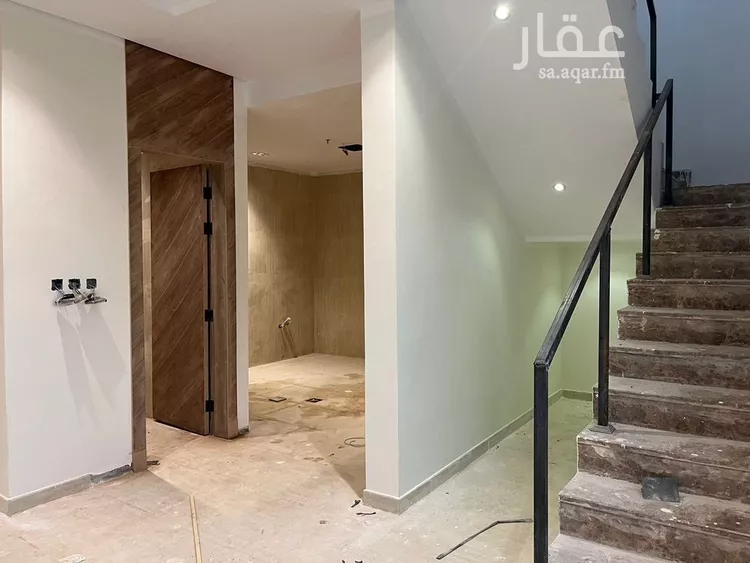 فيلا للبيع في شارع حسن الفخري, حي المهدية, مدينة الرياض, منطقة الرياض صورة 3