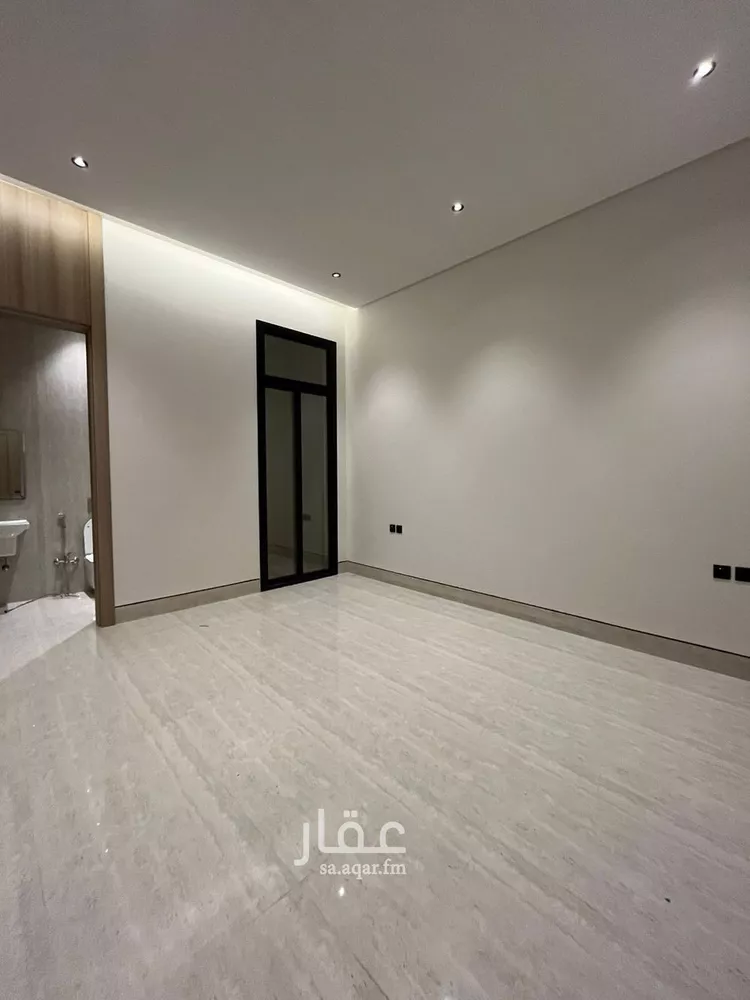 فيلا للبيع في شارع أبي الشيخ الأصبهاني, حي المهدية, مدينة الرياض, منطقة الرياض صورة 5