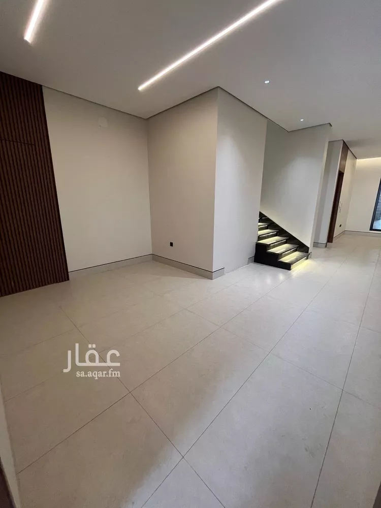فيلا للبيع في شارع أبي الشيخ الأصبهاني, حي المهدية, مدينة الرياض, منطقة الرياض 6