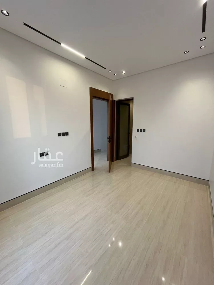 Villa for Sale in Riyadh Al Mahdiyah 25