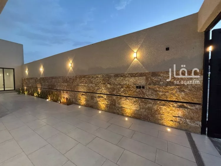 Villa for Sale in Riyadh Al Mahdiyah 14