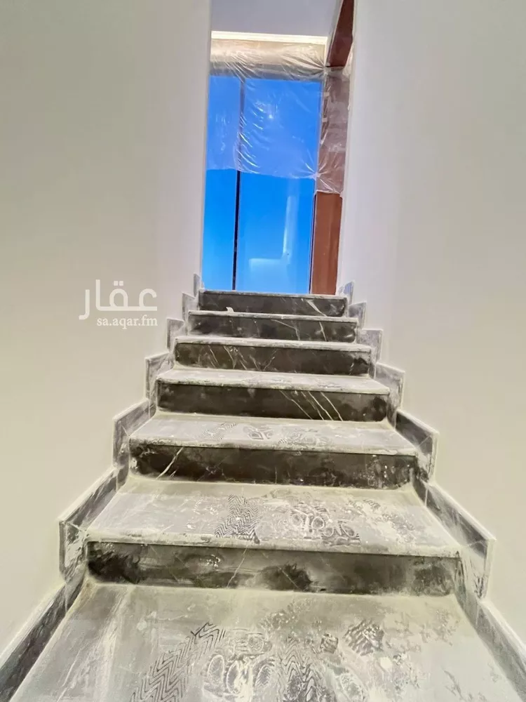 شقة للبيع في شارع حسن الفخري, حي المهدية, مدينة الرياض, منطقة الرياض 8