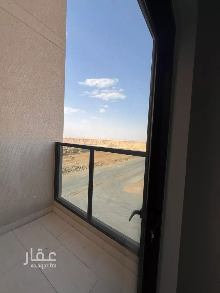 فيلا للبيع في شارع أبي الشيخ الأصبهاني, حي المهدية, مدينة الرياض, منطقة الرياض 29