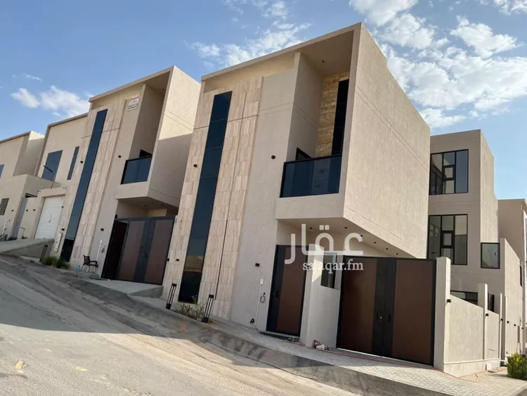 فيلا للبيع في شارع أحمد بن الحسن الأنصاري, حي المهدية, مدينة الرياض, منطقة الرياض صورة 2