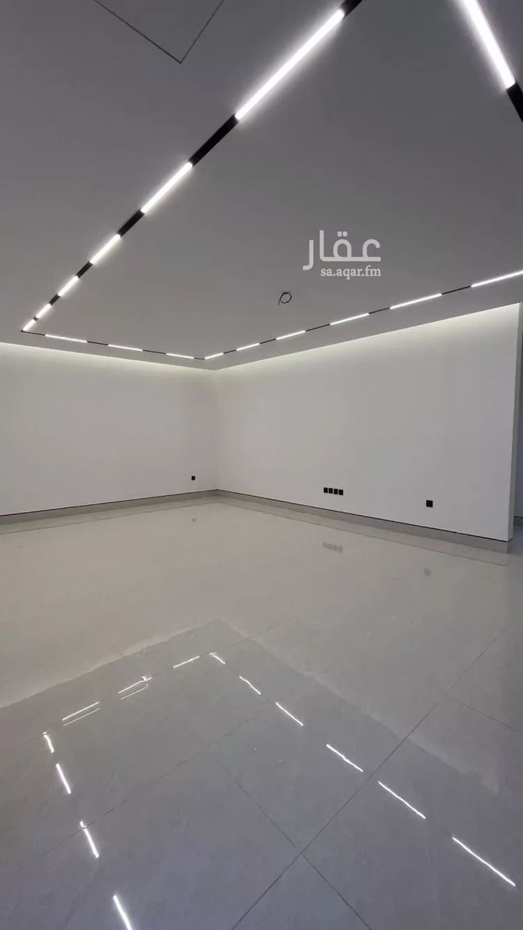 Villa for Sale in Riyadh Al Mahdiyah 18