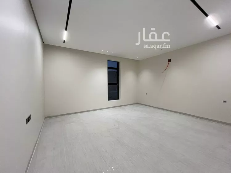 فيلا للبيع في شارع عبدالله بن نصبان, حي المهدية, مدينة الرياض, منطقة الرياض صورة 5
