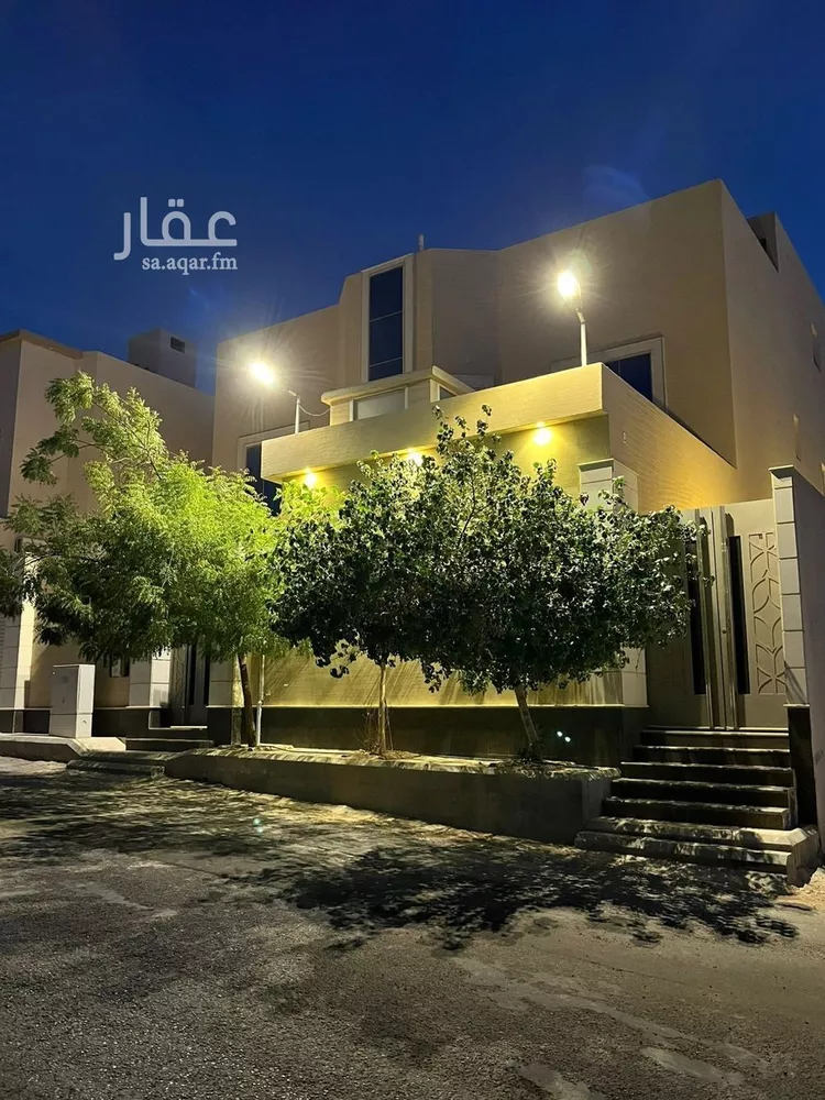فيلا للبيع في شارع أبي الشيخ الأصبهاني, حي المهدية, مدينة الرياض, منطقة الرياض صورة 3