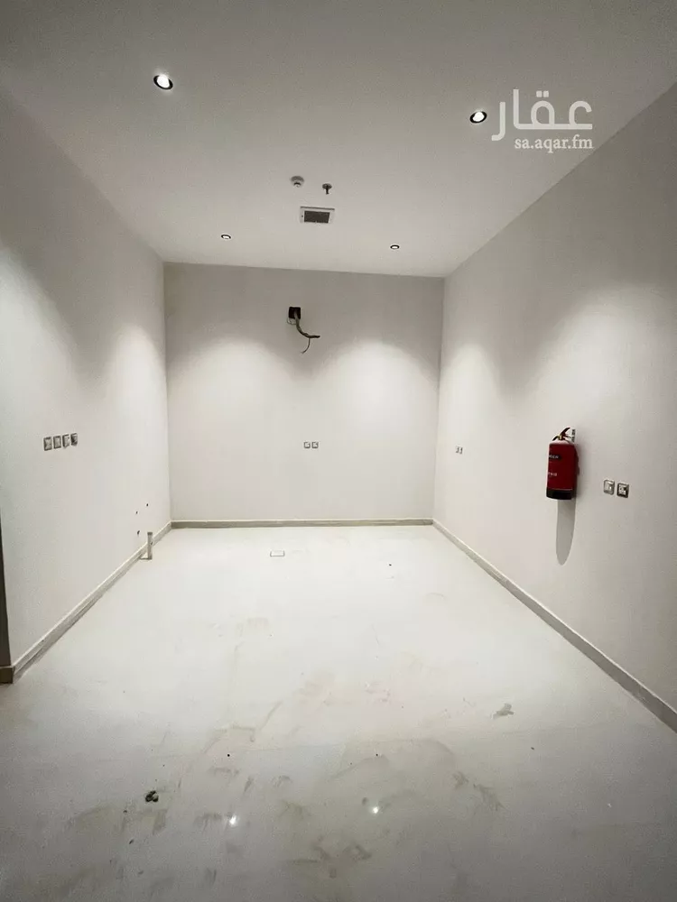 شقة للبيع في شارع حسن الفخري, حي المهدية, مدينة الرياض, منطقة الرياض 9
