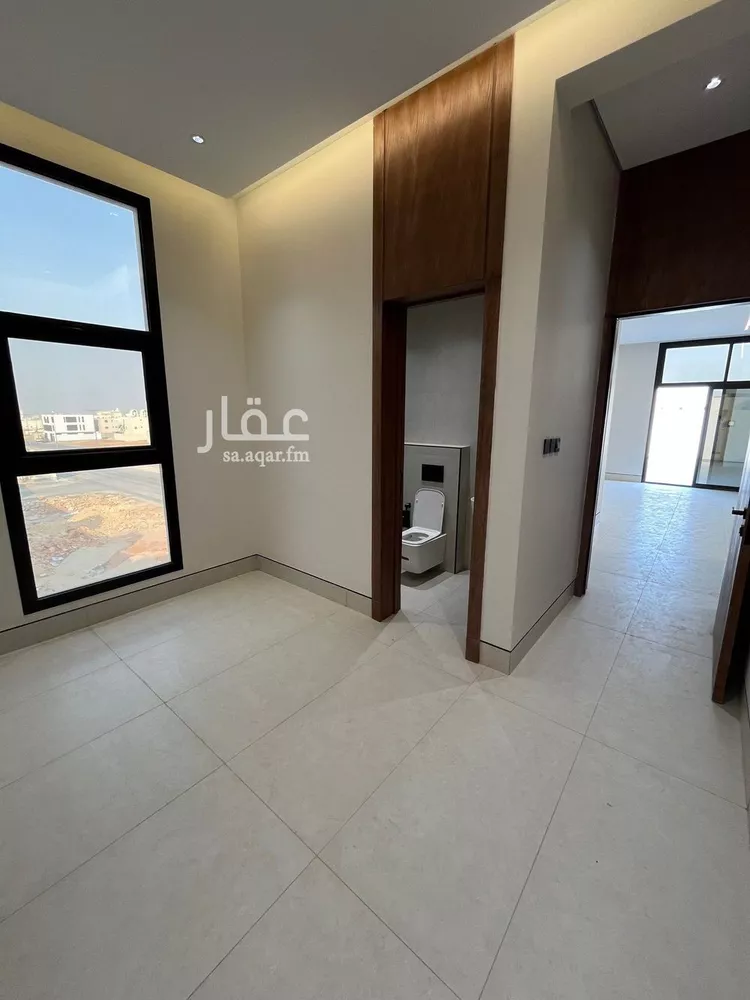 فيلا للبيع في شارع أبي الشيخ الأصبهاني, حي المهدية, مدينة الرياض, منطقة الرياض 28
