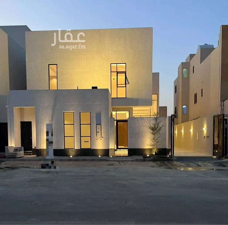 Villa for Sale in Riyadh Al Mahdiyah 1 صورة