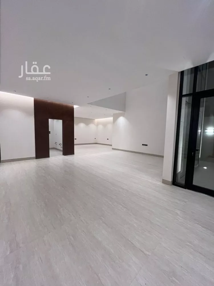 فيلا للبيع في شارع أبي الحسن الأسفرائيني, حي المهدية, مدينة الرياض, منطقة الرياض 16
