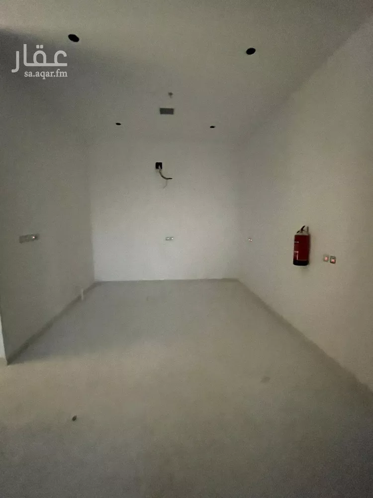 شقة للبيع في شارع حسن الفخري, حي المهدية, مدينة الرياض, منطقة الرياض