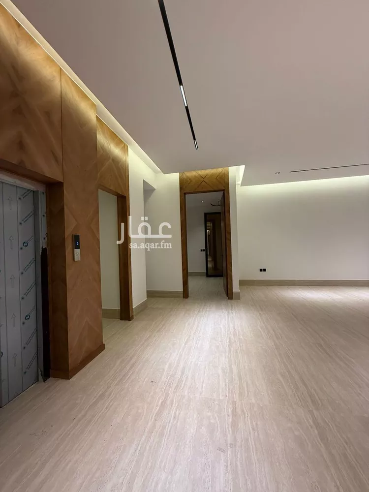 فيلا للبيع في شارع خلف الأحمر, حي المهدية, مدينة الرياض, منطقة الرياض صورة 5