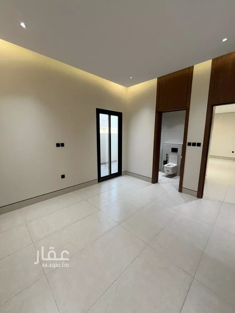 فيلا للبيع في شارع أبي الشيخ الأصبهاني, حي المهدية, مدينة الرياض, منطقة الرياض 24