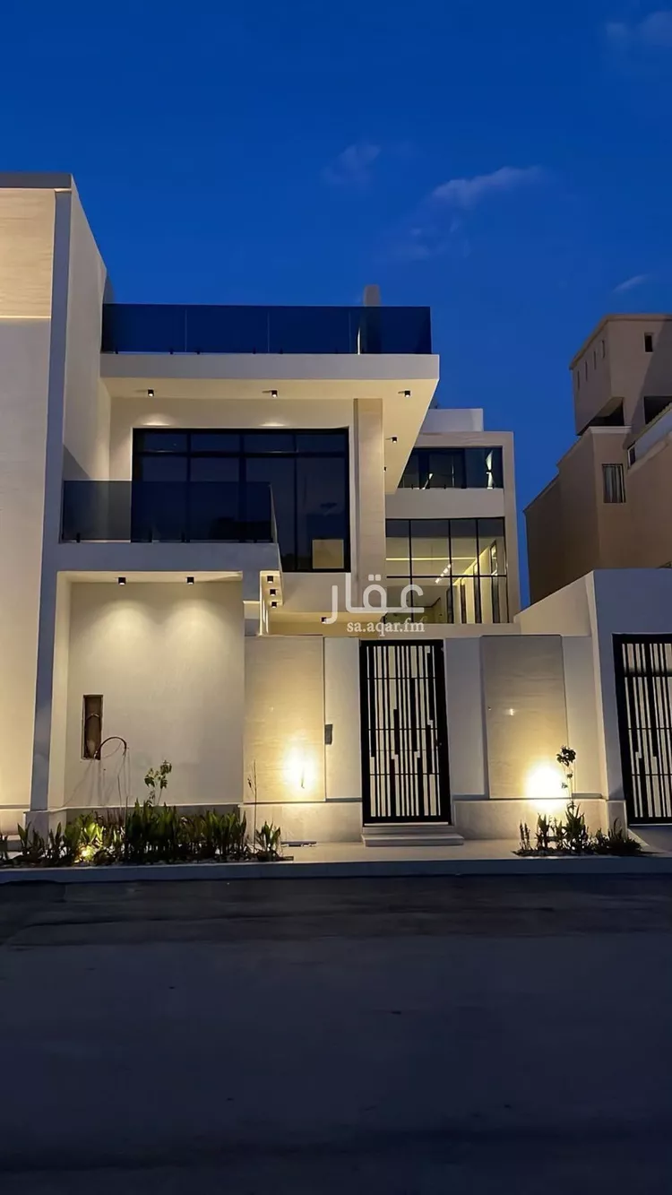 فيلا للبيع في شارع أحمد بن الرملي, حي المهدية, مدينة الرياض, منطقة الرياض صورة 2