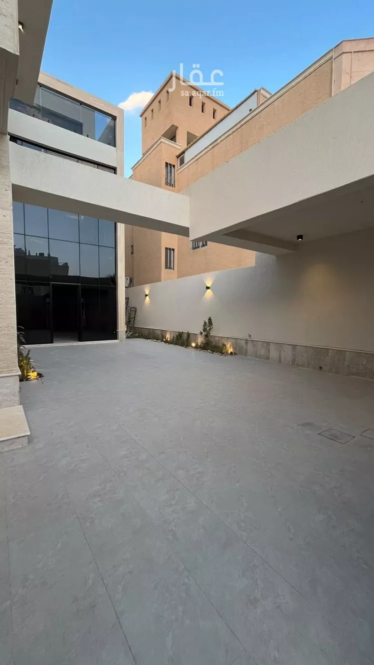 Villa for Sale in Riyadh Al Mahdiyah 9