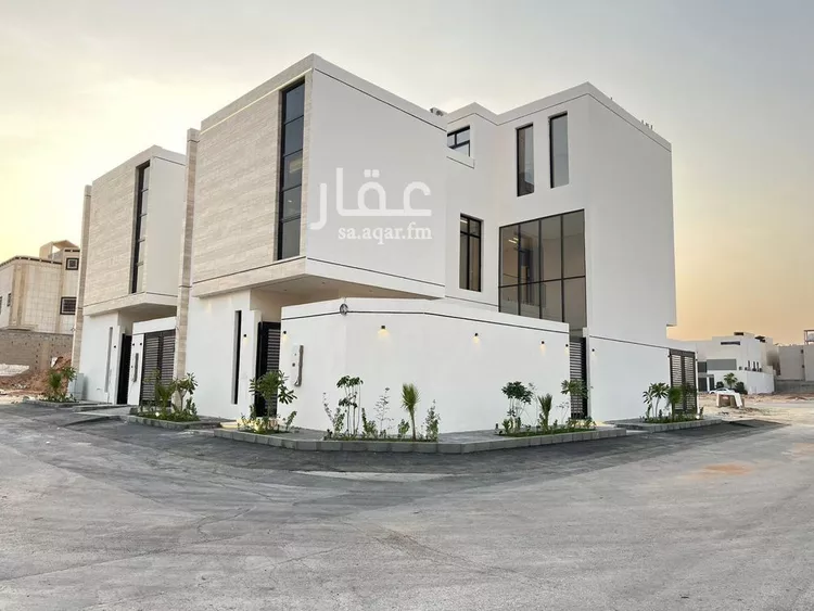 فيلا للبيع في شارع خلف الأحمر, حي المهدية, مدينة الرياض, منطقة الرياض 7
