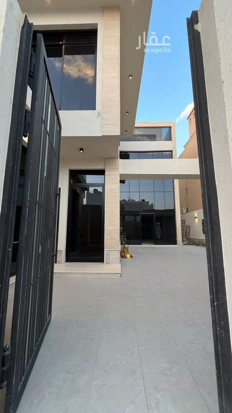Villa for Sale in Riyadh Al Mahdiyah 8