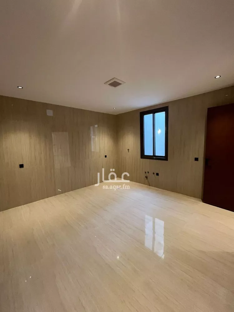 Villa for Sale in Riyadh Al Mahdiyah 18
