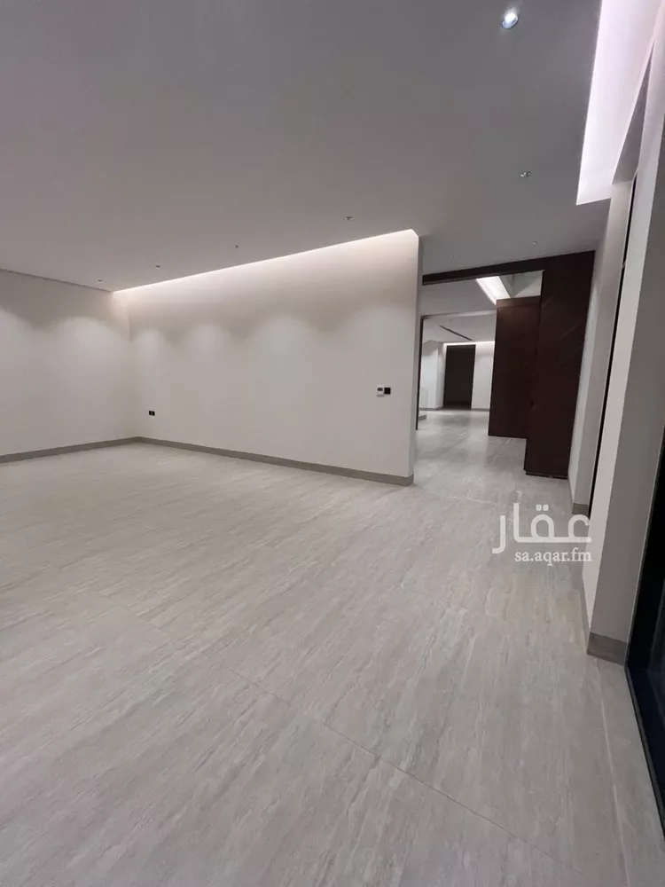 فيلا للبيع في شارع أبي الحسن الأسفرائيني, حي المهدية, مدينة الرياض, منطقة الرياض 10