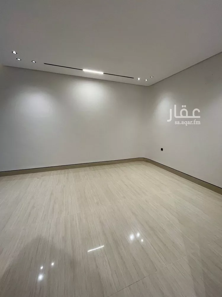 Villa for Sale in Riyadh Al Mahdiyah 13