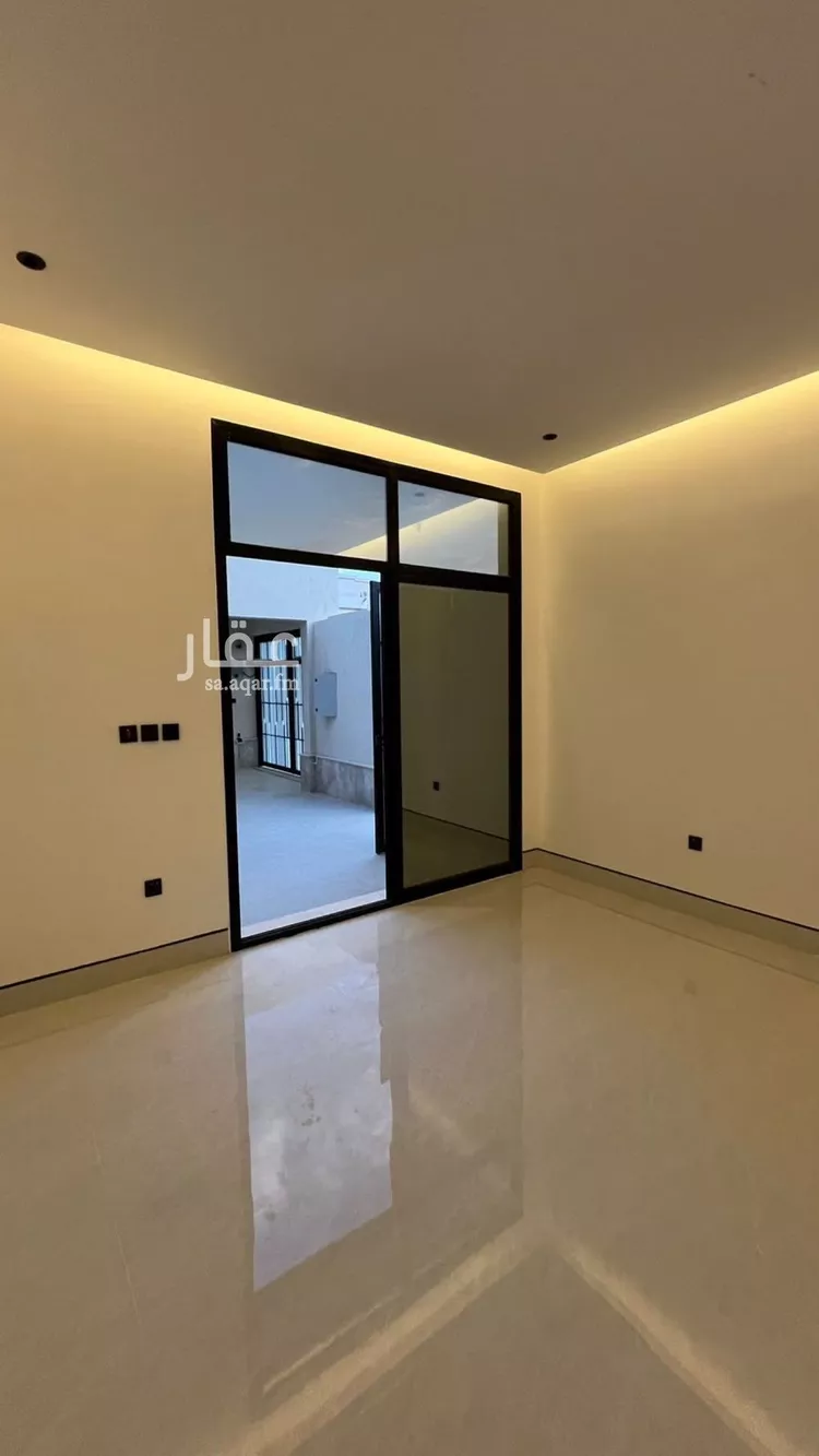 Villa for Sale in Riyadh Al Mahdiyah 7