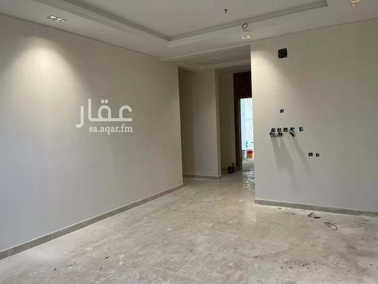 فيلا للبيع في شارع حسن الفخري, حي المهدية, مدينة الرياض, منطقة الرياض صورة 2