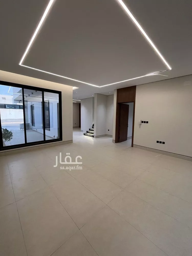 فيلا للبيع في شارع أبي الشيخ الأصبهاني, حي المهدية, مدينة الرياض, منطقة الرياض 7