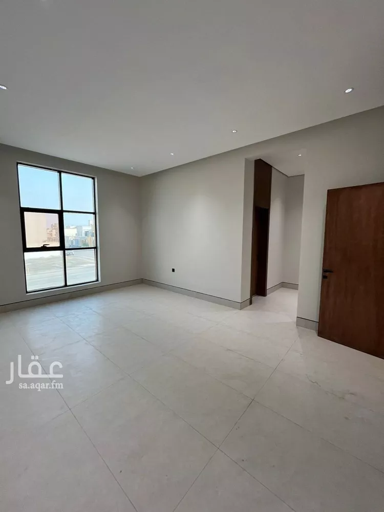 فيلا للبيع في شارع أبي الشيخ الأصبهاني, حي المهدية, مدينة الرياض, منطقة الرياض 15