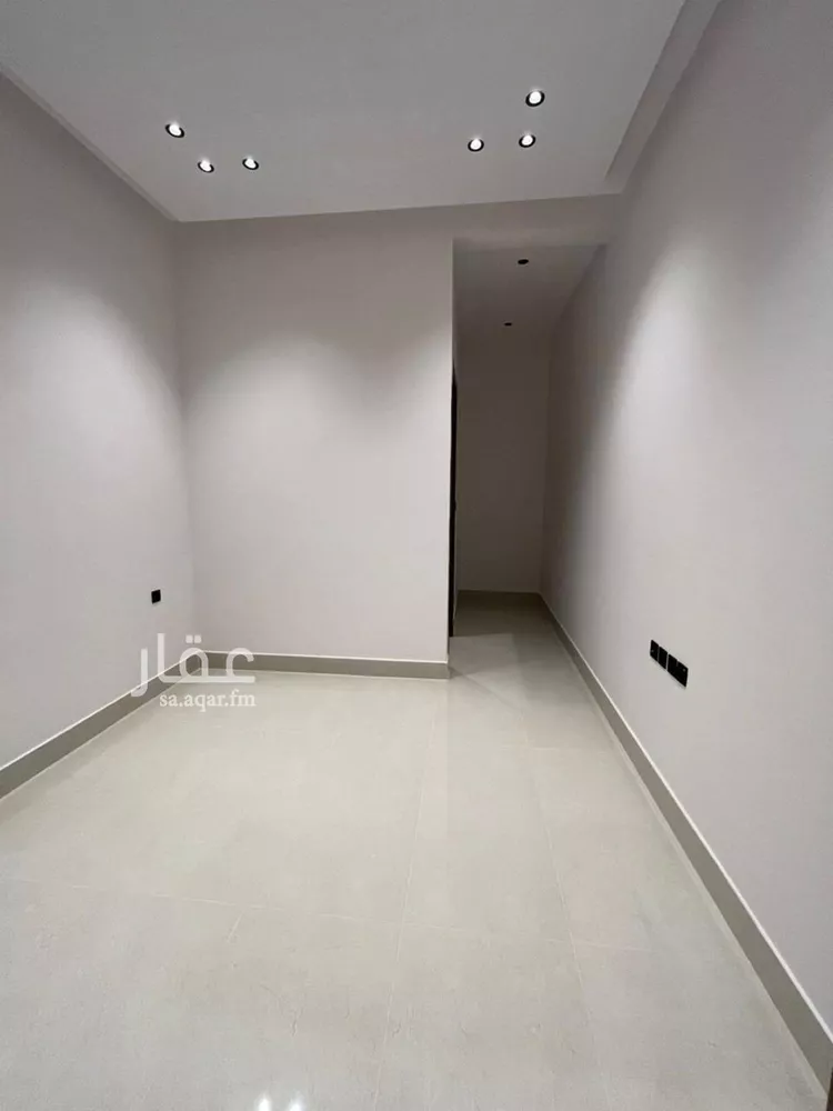 Villa for Sale in Riyadh Al Mahdiyah 23
