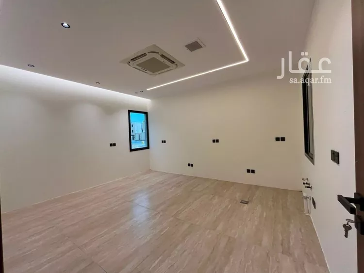 Villa for Sale in Riyadh Al Mahdiyah 17