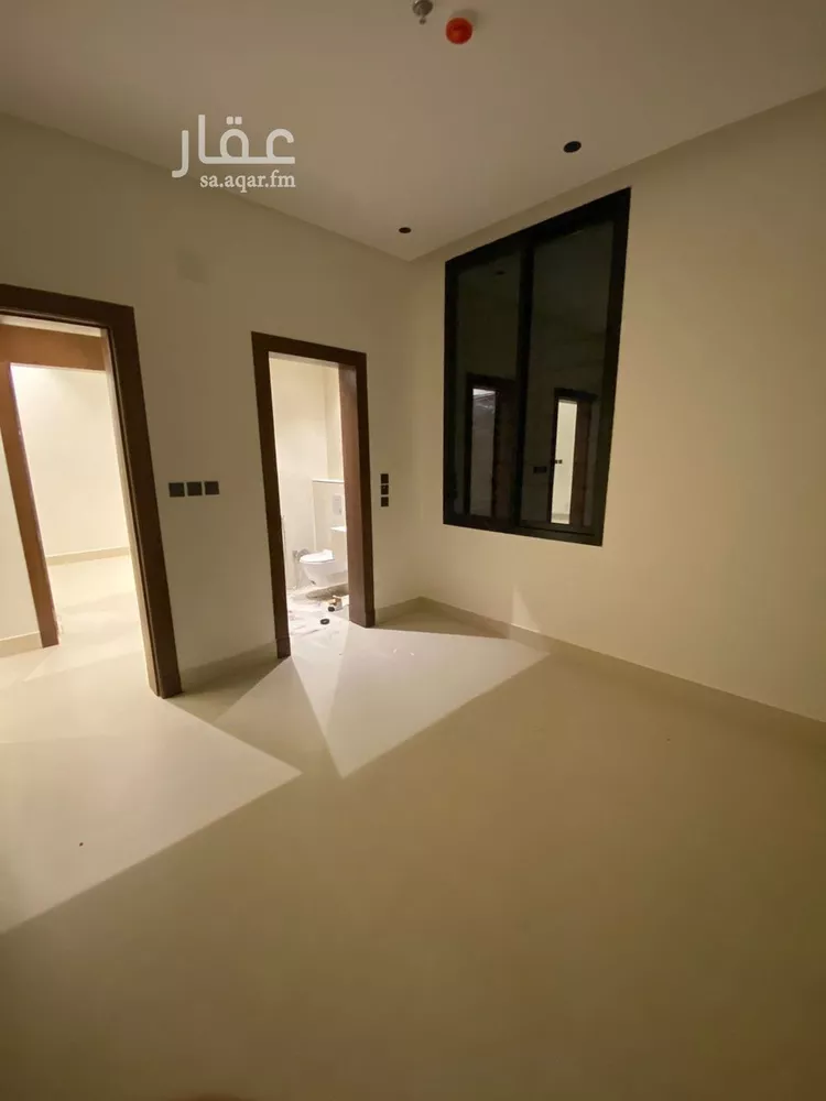 شقة للبيع في شارع أحمد بن علي بن السمين, حي المهدية, مدينة الرياض, منطقة الرياض صورة 4