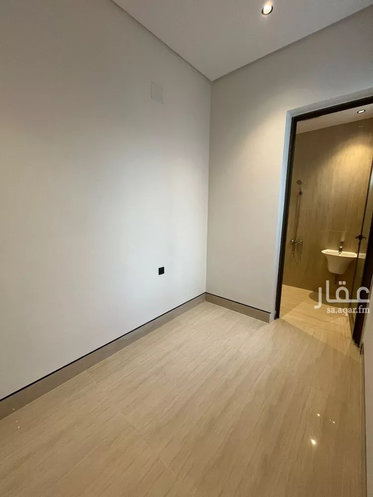 Villa for Sale in Riyadh Al Mahdiyah 24