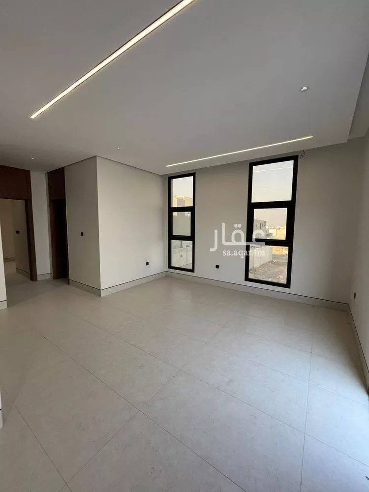Villa for Sale in Riyadh Al Mahdiyah 21