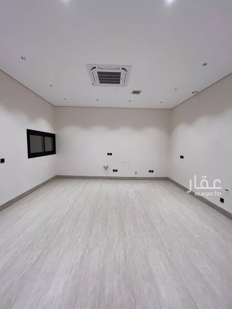 فيلا للبيع في شارع أبي الحسن الأسفرائيني, حي المهدية, مدينة الرياض, منطقة الرياض 21
