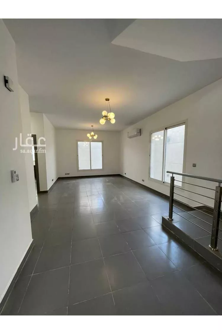 فيلا للبيع في شارع مؤيد الدين الحارثي, حي المونسية, مدينة الرياض, منطقة الرياض 16