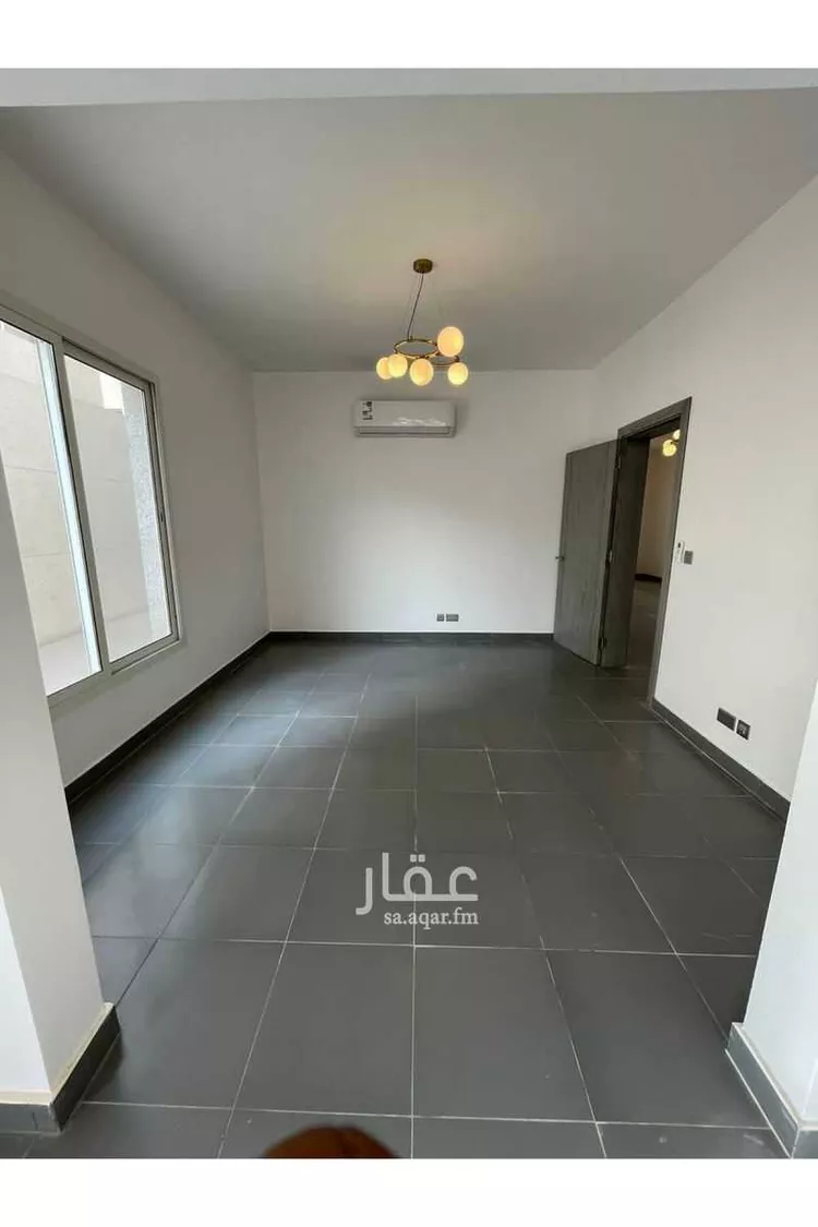 فيلا للبيع في شارع مؤيد الدين الحارثي, حي المونسية, مدينة الرياض, منطقة الرياض