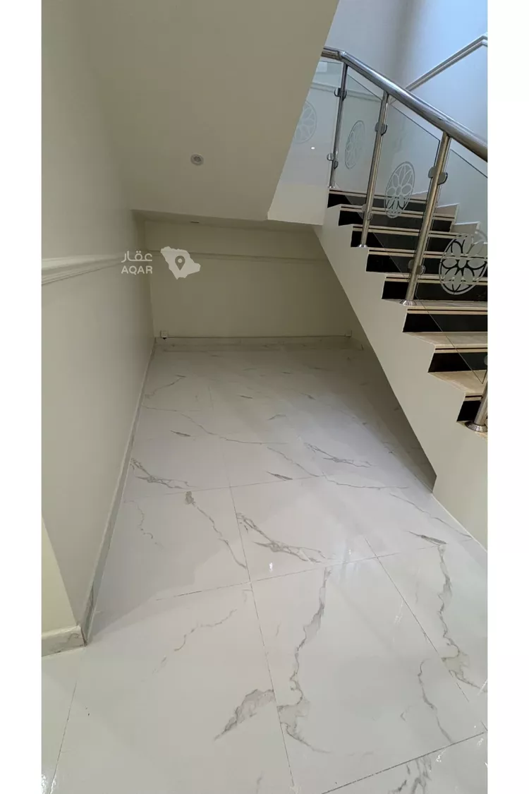 فيلا للإيجار في شارع عبدالرحمن بن مرشد, حي الرمال, مدينة الرياض, منطقة الرياض 15