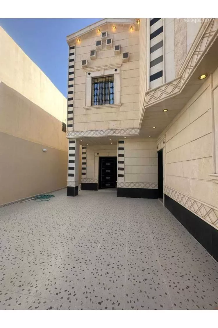 فيلا للإيجار في شارع رقم 411, حي المونسية, مدينة الرياض, منطقة الرياض 1 صورة