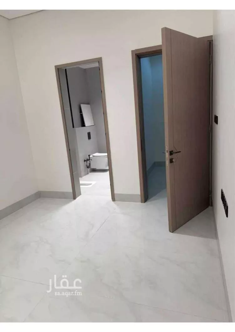 فيلا للبيع في شارع يمان الرصافي, حي الرمال, مدينة الرياض, منطقة الرياض صورة 5