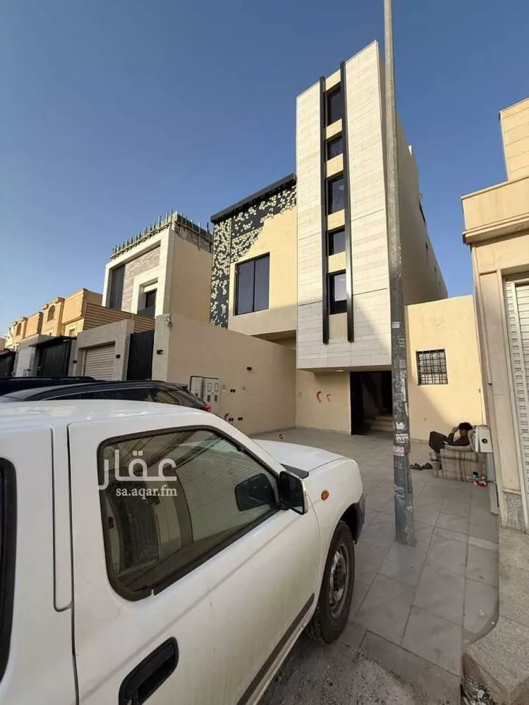 Floor for Sale in Riyadh Al Munsiyah