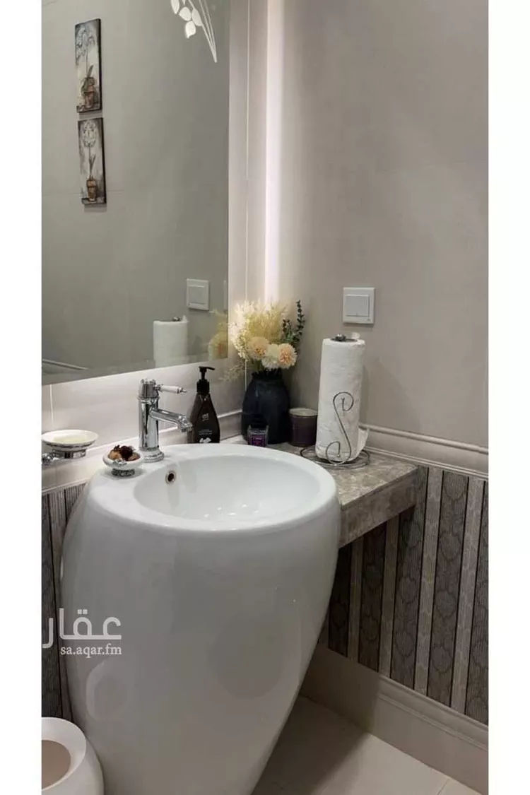 فيلا للبيع في شارع اللوز, حي الربيع, مدينة الرياض, منطقة الرياض صورة 3
