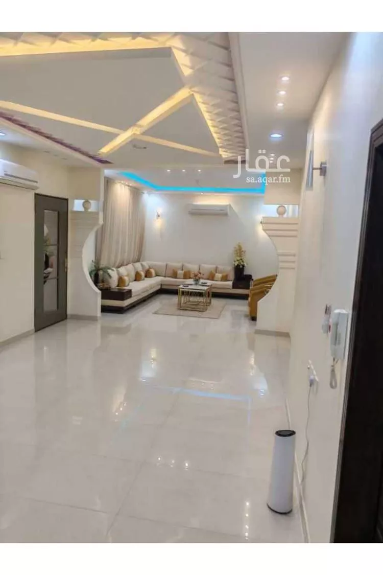 فيلا للبيع في شارع شارع رقم 200, حي المونسية, مدينة الرياض, منطقة الرياض