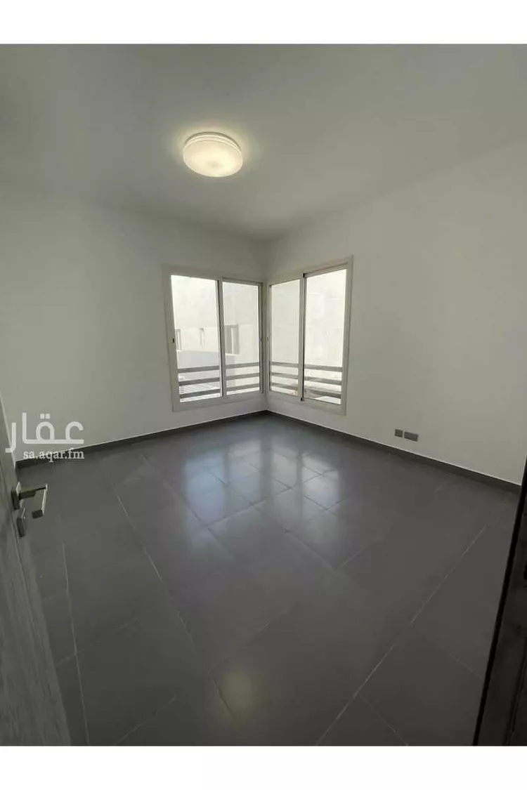 فيلا للإيجار في شارع مؤيد الدين الحارثي, حي المونسية, مدينة الرياض, منطقة الرياض 10