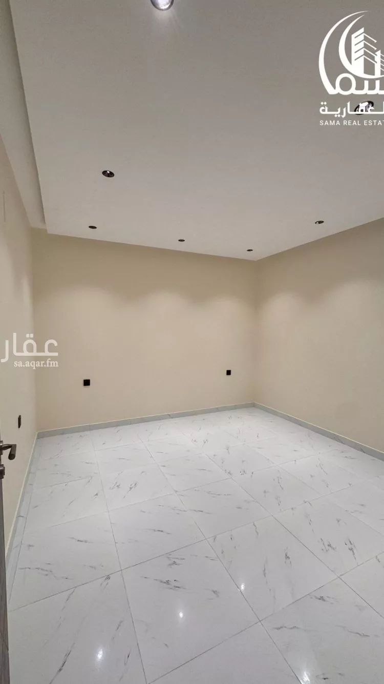 شقة للبيع في شارع شارع الاوزاعي, حي الشاطئ, مدينة جازان, منطقة جازان صورة 3