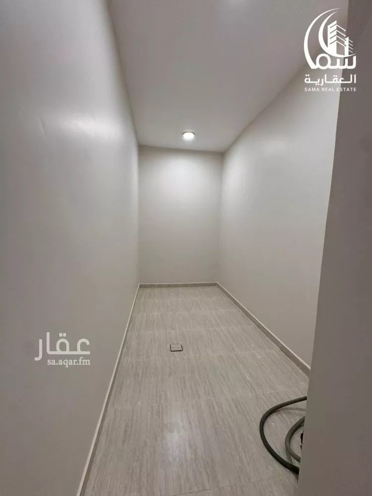 شقة للبيع في شارع طريق الامير سلطان بن عبدالعزيز, حي السويس 1, مدينة جازان, منطقة جازان صورة 3