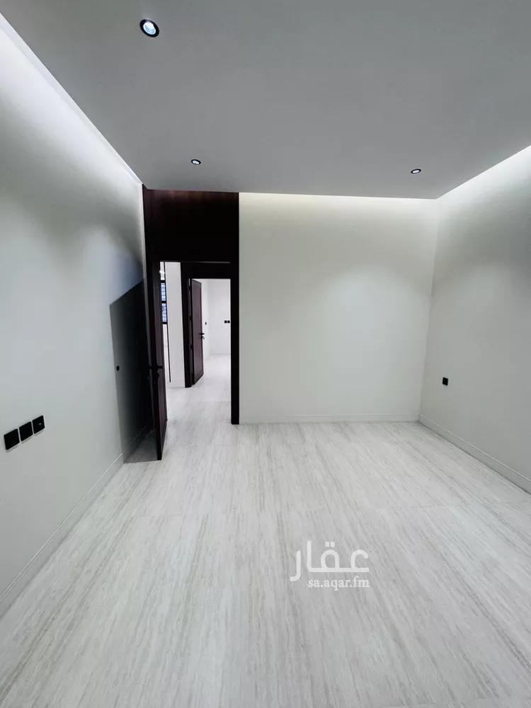 شقة للبيع في شارع شارع الامير ناصر بن عبد العزيز, حي الرحاب 1, مدينة جازان, منطقة جازان صورة 3